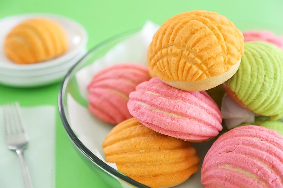 Mexican Conchas — baked with Chef Axl